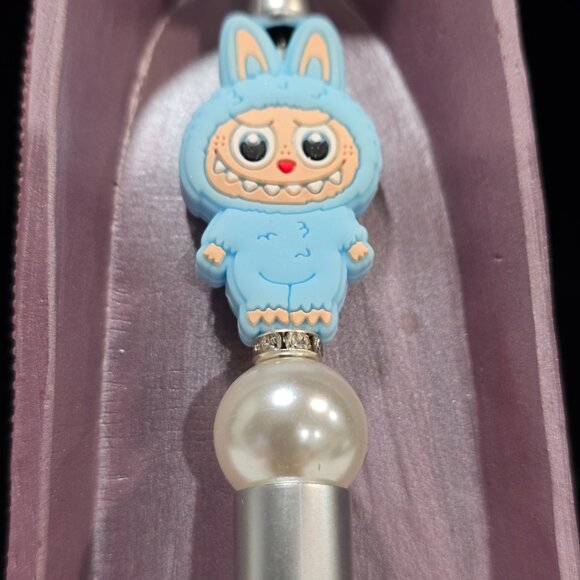 Pick-a-Pretty Pen Fashion by PenGwensPosh - Fufu + Ink Refill - Picture 12 of 13